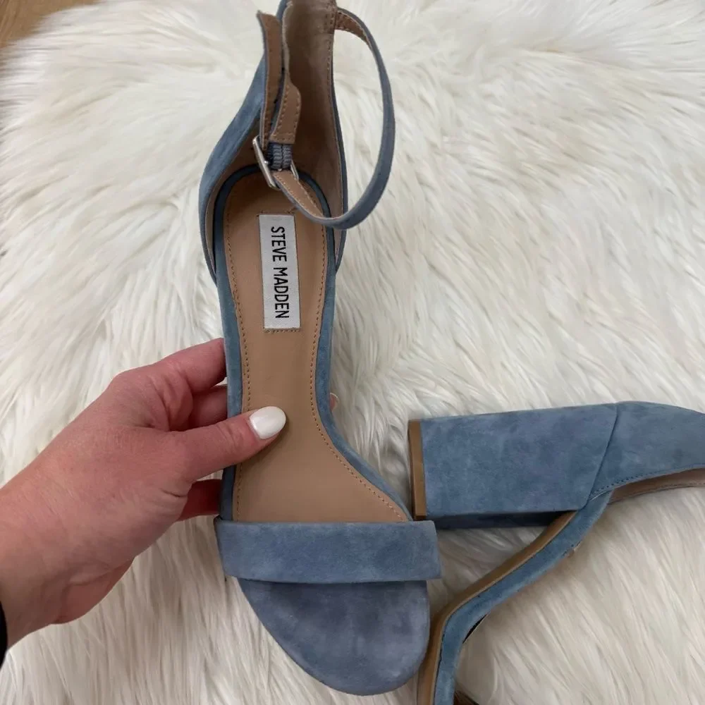 Steve Madden Blue Suede Chunky Heeled Sandals - Size 8